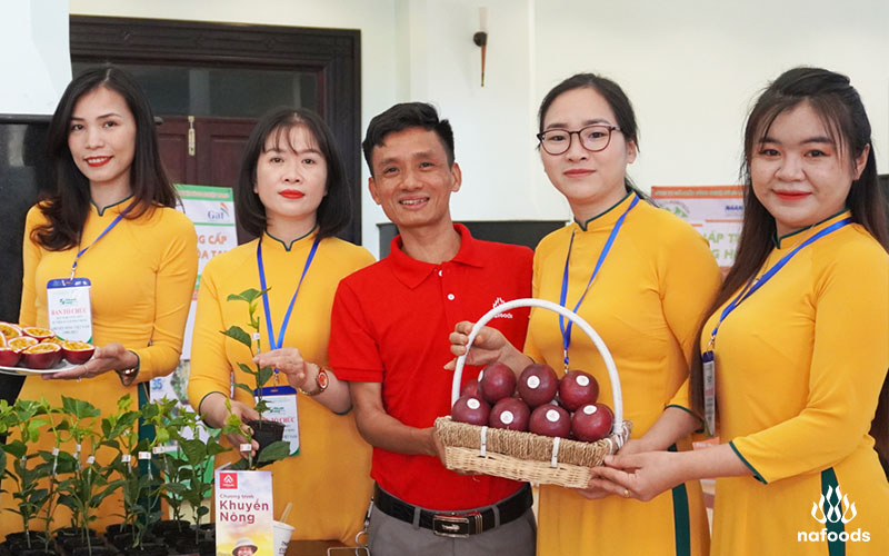 gian hàng trưng bày chanh leo nafoods tại trung tâm khuyến nông đăk lăk