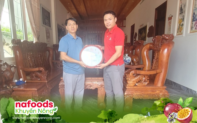 kỹ thuật viên nafoods chanh leo và chủ nhiệm htx ngọc long tây nguyên
