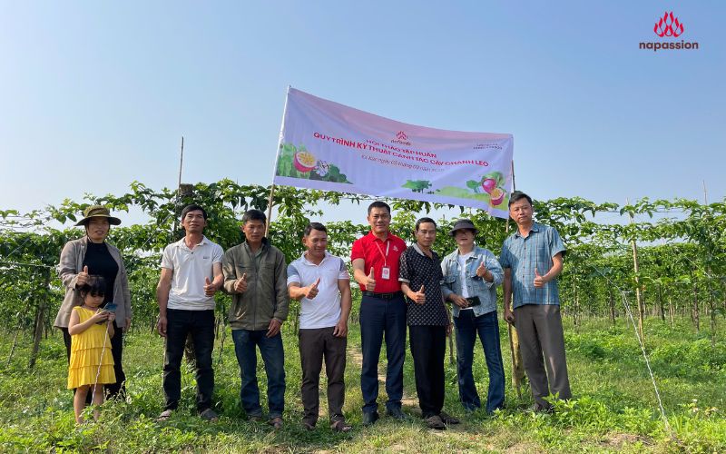 đại diện các bên tham dự hội thảo