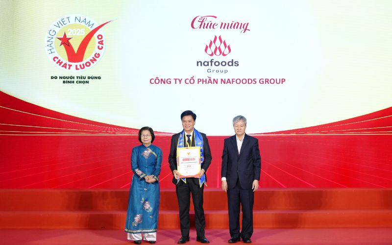 nafoods vinh dự đạt chứng nhận hàng việt nam chất lượng cao